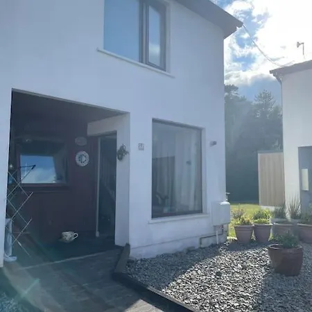 Semesterbostad Sea Breeze *